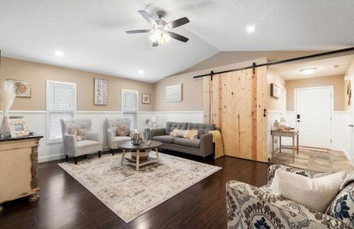 Your Home Away From Home 3Br 2Bth House with EV PLUG IN on site & Only 8 min to downtown - Foto 15