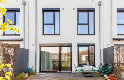 Beautiful room with balcony direction to Messe - Foto 12