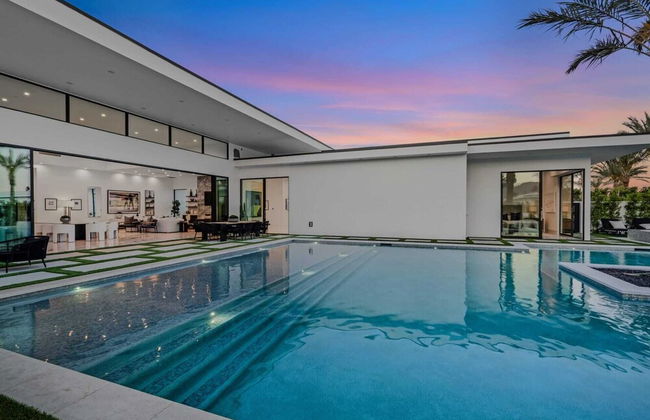 Villa Sleeps 17 w/ Pool, Firepit, Putting Green Bravo Villa 3 by Avantstay - Foto 41