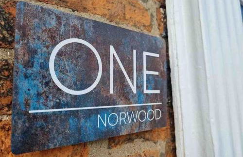 One Norwood - Grade 2 Listed, Central 3 Bed - Photo 19