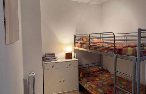 Apartamento planta baja con piscina en el edificio Royal Marine II - Foto 17