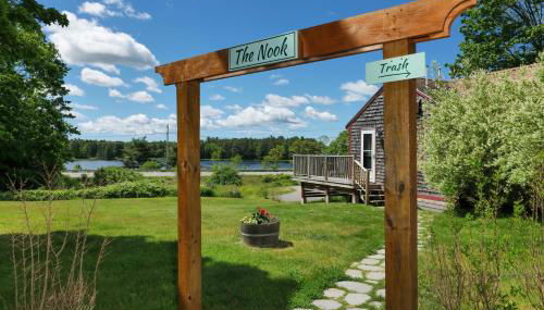 Cozy Pond Side Cottage in Bar Harbor! [The Nook] - Foto 4