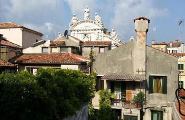 Elegant apartment with LIFT in historical 1600 Palace, a few min walk from San Marco Square - Foto 51