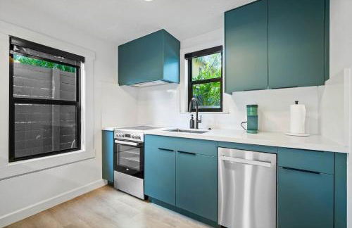 Hacienda Flamingo Unit 3 - Modern 1BR Hideaway with Double Queen Beds - Foto 7