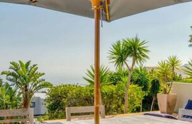 Secure Holiday Apartment w Private Pool Calico - Photo 37