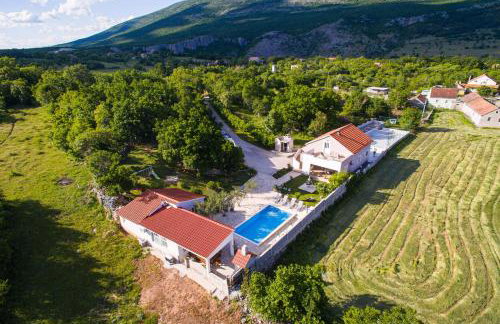 Three-Bedroom Holiday Home in Dabar - Foto 61