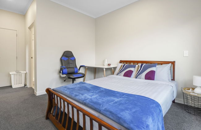 Modern 3BR Family House - Yard & Big TV - Foto 2