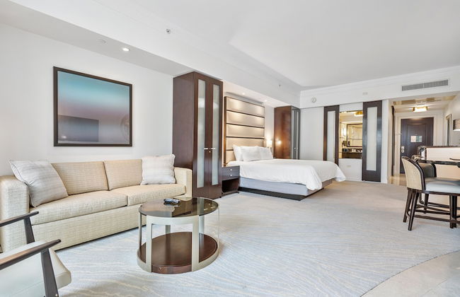 Junior Suite 1 At Sorrento S- Fontainebleau Miami Beach Studio Bedroom Home by RedAwning - Foto 3