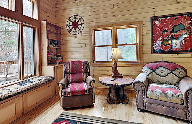 Sunset Cove Cabin On Lake Grindstone - Photo 25