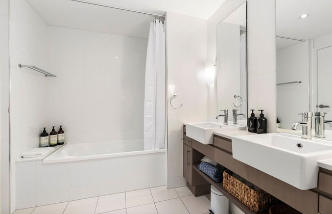 Lux Apartment Cairns - 9 Pools BBQ Gym - Foto 7