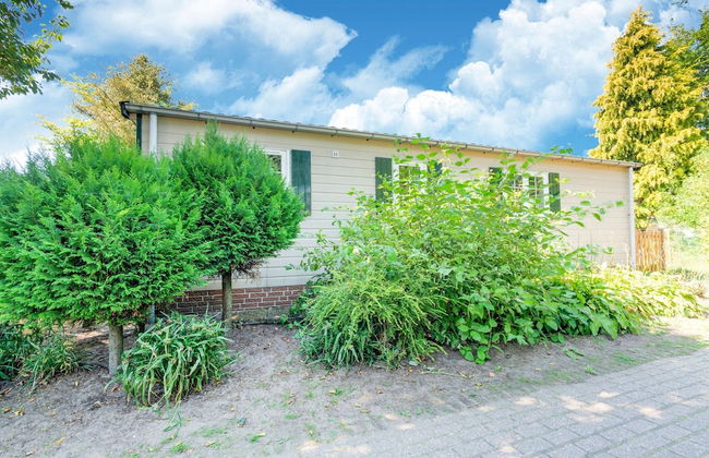 Chalet in Stegeren Near Hiking Trails - Photo 27