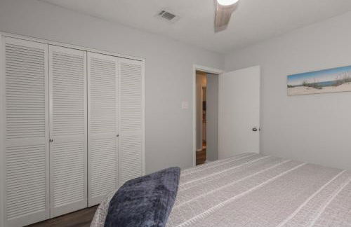 Cheerful 3 BR 2BA Home in Great Neighborhood! - Foto 27