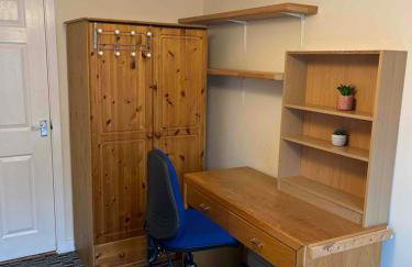 Peaceful 3 BR Flat with A View Near Hospitals-Free Parking - Foto 7