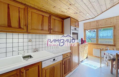 Appartement lumineux 6 pers, proche centre et activités - FR-1-854-60 - Foto 2