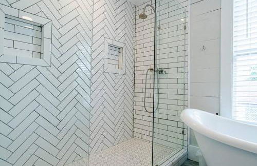 Historic and charming duplex in desirable midtown, close to the beach and strand - Foto 52