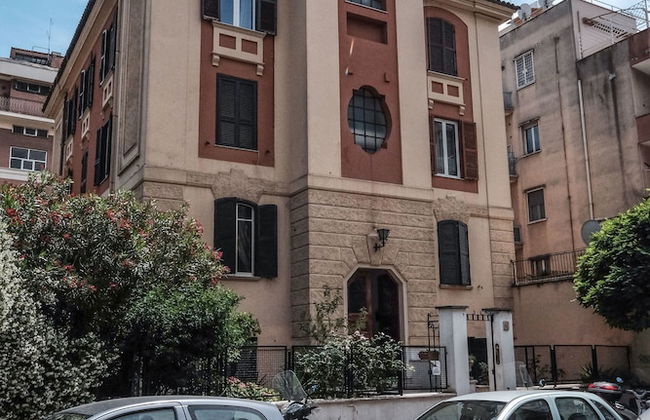 Lush Garden Steps Away from Great Park - Foto 43