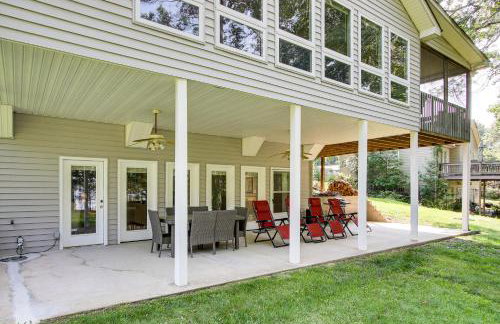 Less Than 1 Mi to Marina Fair Play Home on Lake Hartwell - Foto 2