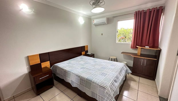 DI ROMA FIORI VIA CALDAS - Foto 2, Habitación