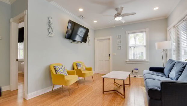 Poolside Suite by Brightwild Pvt Pool Parking - Foto 2, Habitación