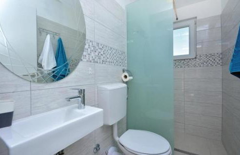 Four-Bedroom Holiday Home In Lecevica - Foto 17