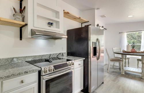 Valrico Retreat with Fire Pit about 18 Mi to Tampa! - Foto 13