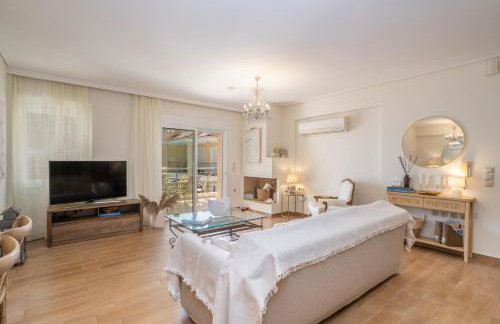 Nefeli Duplex Apartment - Photo 10