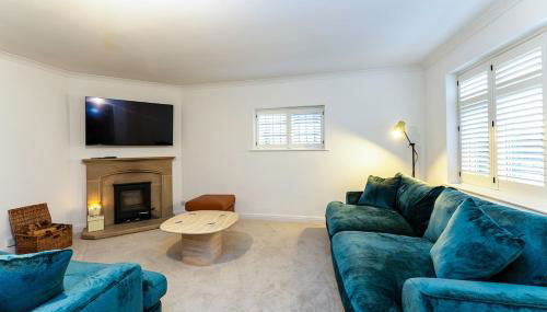 Two-Bedroom House in Beverley Centre with Parking - Foto 2