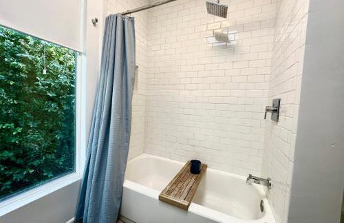 Spacious Resort Getaway @ Echo Park Ranch - Luxury indoor/ outdoor home steps from Sunset Blvd, Echo Park Lake, Dodgers Stadium - Foto 20