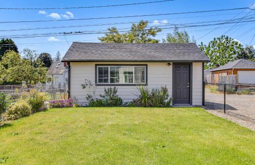 2 Mi to Dtwn Tacoma Charming Home with Deck and Yard! - Foto 27