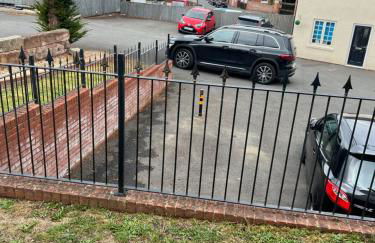 2 bed Town Apartment - Foto 8