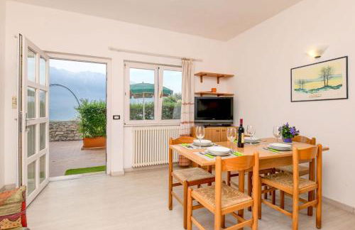 Casa Elka Residence Lake view and pool by Garda Domus Mea - Photo 46