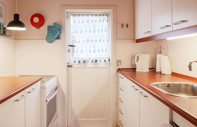 6 Person Holiday Home in Hojby - Foto 4