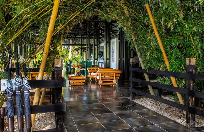 Tiki Villas Rainforest Lodge & Spa - Foto 2