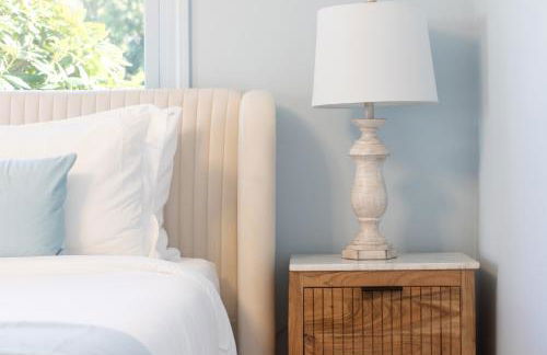 Renovated Cape Near Beach with Fire Pit - Foto 20