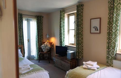 By the River - Foto 22