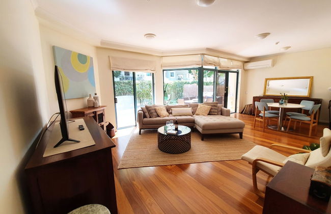 2BR Beautiful River Retreat Pool Wine Gym Netflix - Foto 12