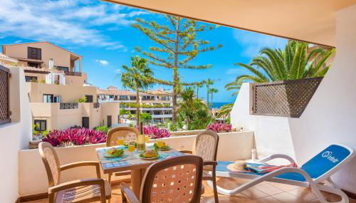 Azzurro vibe with ocean sight in heated pool complex - Tropical Dream - Foto 2, sunbed