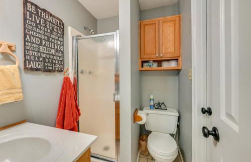 Access to Rough River Lake! Family Home with Deck - Foto 19