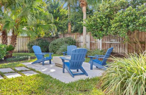 Stunning Beach Getaway - Steps to Ocean - Foto 43