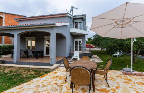 House Neda - Photo 10