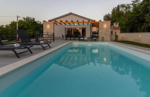 Beautiful villa Foska with private Pool near the beach - Photo 5