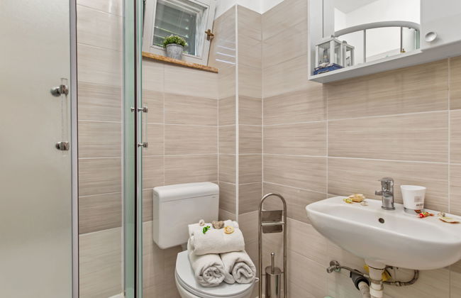 2 bedroom Apartment in Senj with swimming pool and garden - Photo 28