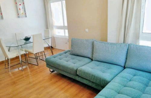 Modern Apartment Málaga 80 m² + Balcony - Foto 9