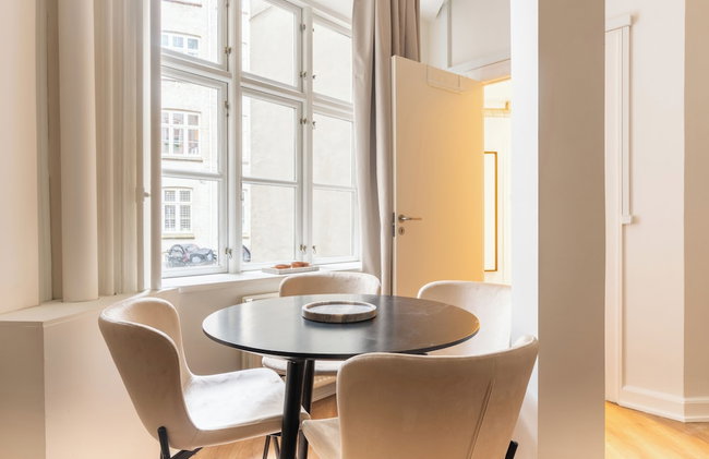 Noble - Fantastic 5-bdr Apt in the Capital - Foto 29