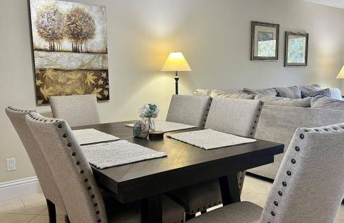 Newly Listed! 20 Percent Off! Golf and Tennis Community Retreat - Foto 39