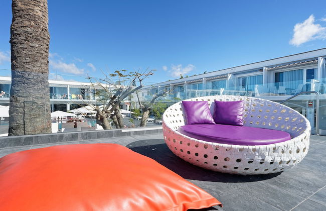 Ura Lara - Adults Only - Photo 35