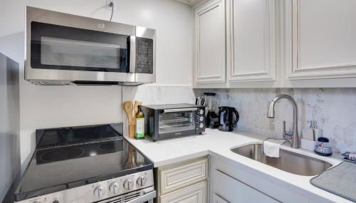 Newport Beach Vacation Rental Near Beach and Pier - Foto 2