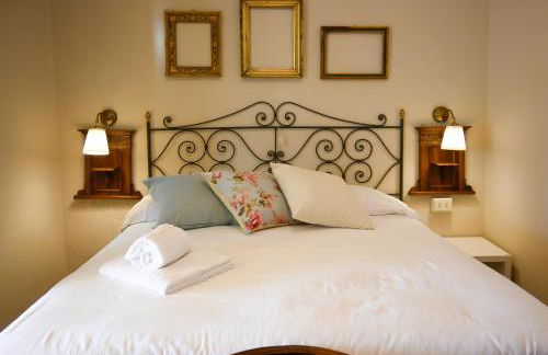 Villa panoramica con Jacuzzi privata tra Firenze & Lucca ,3 camere, 4 bagni - Foto 21