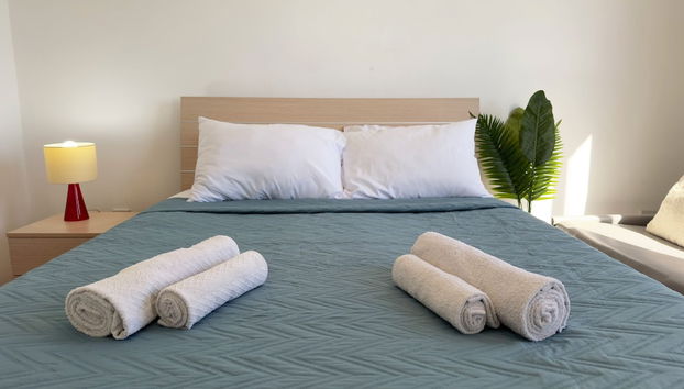 Kolonaki Seaview 1bdr Finikoudes - Foto 5, Habitación