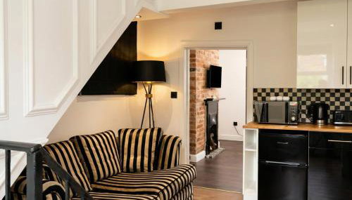 Quirky Village Centre Apartment Above a Cocktail Bar, Castle Donington - Foto 5